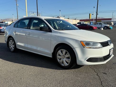 Used 2014 Volkswagen Jetta TDI Value Edition image 2