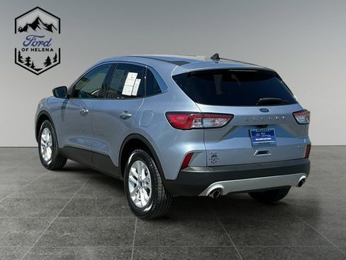 Certified 2022 Ford Escape SE AWD/4WD image 3