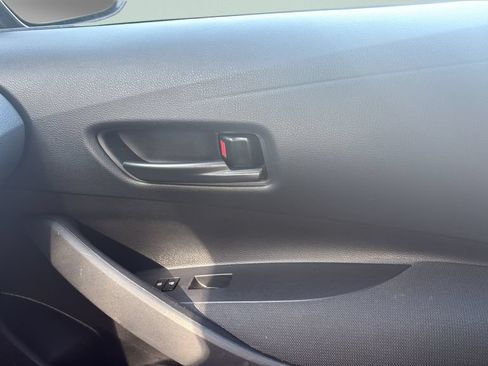 Used 2024 Toyota Corolla LE FWD image 13