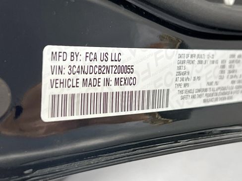 Used 2022 Jeep Compass High Altitude AWD/4WD image 30