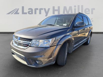Used 2016 Dodge Journey SXT w/ Comfort/Convenience Group