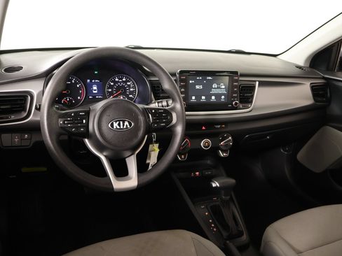 Used 2020 Kia Rio S w/ Technology Package FWD image 2