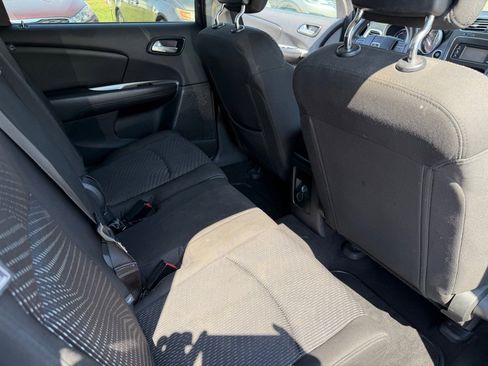 Used 2016 Dodge Journey SE w/ Flexible Seating Group FWD image 20