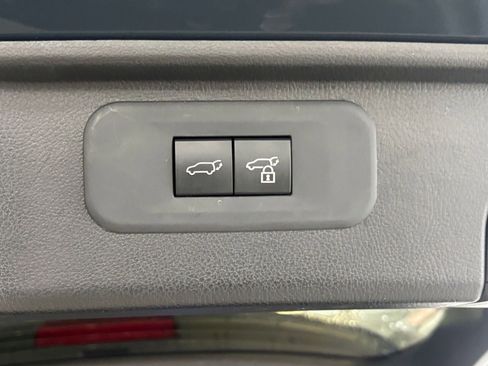 Used 2025 Toyota Grand Highlander LE image 25