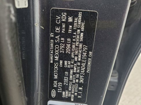 Used 2020 Kia Forte LXS FWD image 33