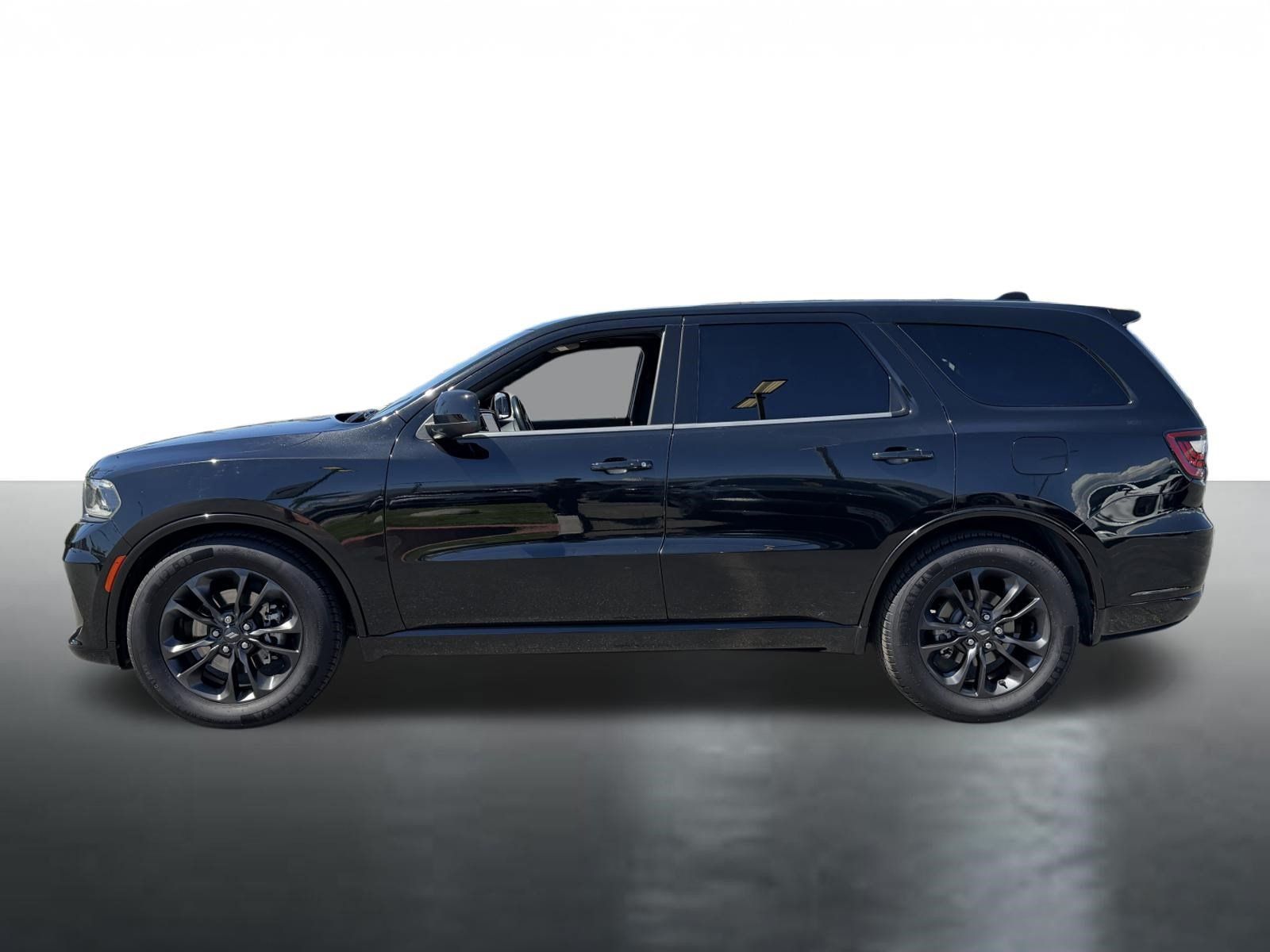 Used 2021 Dodge Durango GT w/ Blacktop Package RWD image 5
