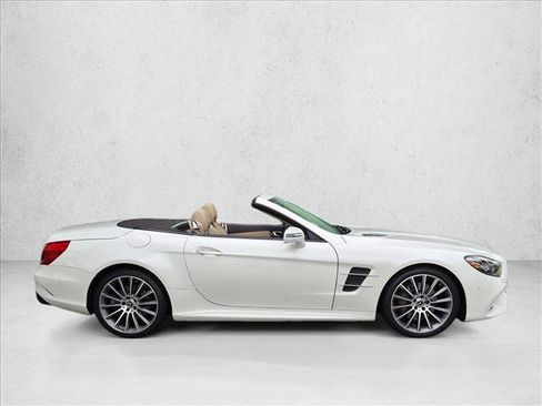 Used 2018 Mercedes-Benz SL 450 image 4