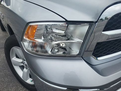 Used 2023 RAM 1500 Classic SLT AWD/4WD image 5