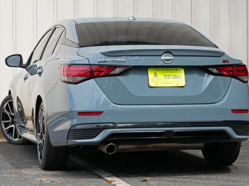 Used 2025 Nissan Sentra SR w/ SR Premium Package FWD image 5