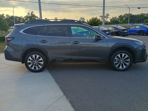 Certified 2025 Subaru Outback Limited w/ Popular Package #2 AWD/4WD image 4