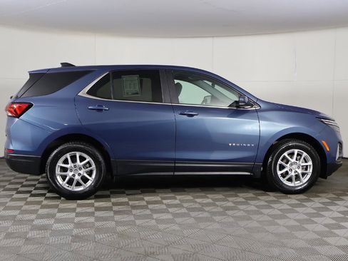 Used 2024 Chevrolet Equinox LT image 17