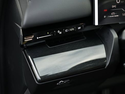 New 2026 BMW 530i w/ M Sport Package image 19