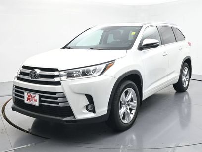 Used 2019 Toyota Highlander Limited