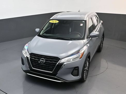 Used 2024 Nissan Kicks SV FWD image 20