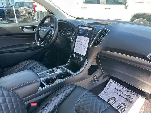 Used 2023 Ford Edge Titanium w/ Equipment Group 301A AWD/4WD image 33