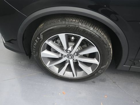Used 2025 Acura MDX w/ Technology Package FWD image 9