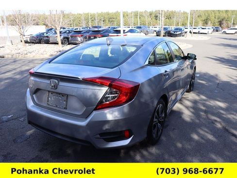 Used 2018 Honda Civic EX-T image 7