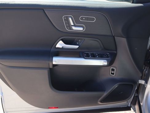 New 2026 Mercedes-Benz GLB 250 4MATIC image 14