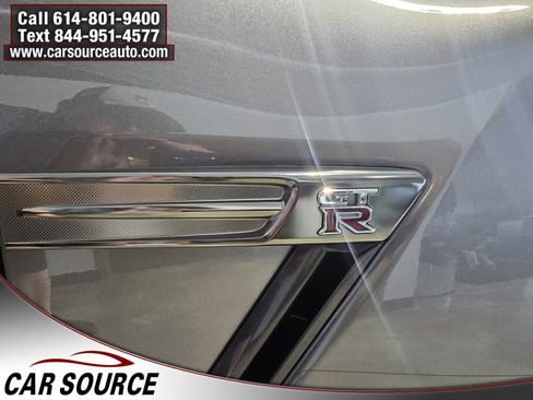Used 2009 Nissan GT-R Premium image 12