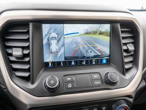 Used 2023 GMC Acadia Denali w/ Black Diamond Edition image 33