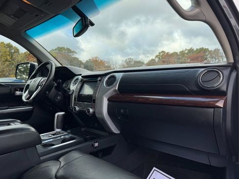 Used 2014 Toyota Tundra Limited image 19