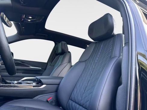 Certified 2026 Cadillac Escalade IQ Luxury 1 AWD/4WD image 20