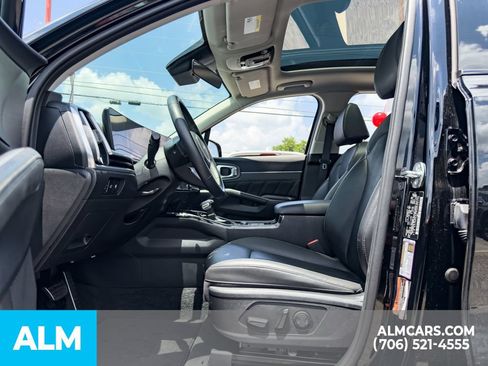 Used 2025 Kia Sorento SX AWD/4WD image 6