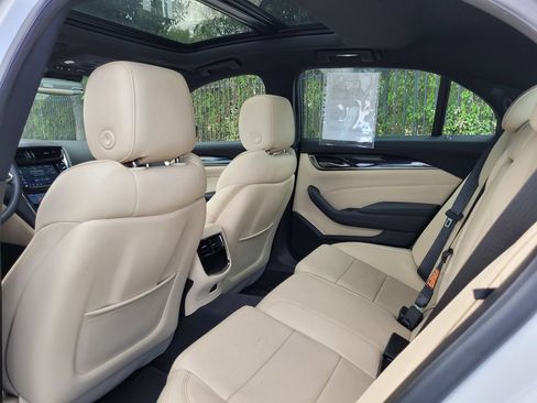 Used 2018 Cadillac CTS Luxury RWD image 15
