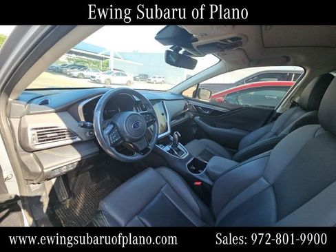 Used 2024 Subaru Outback Onyx Edition XT AWD/4WD image 6
