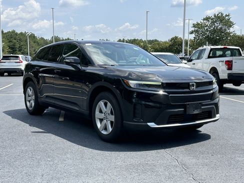 Used 2024 Honda Prologue EX image 2