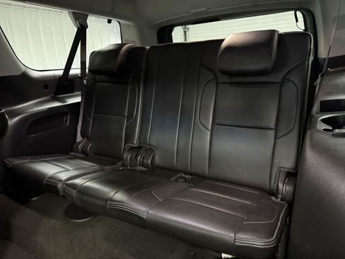 Used 2017 GMC Yukon XL Denali w/ Open Road Package AWD/4WD image 28