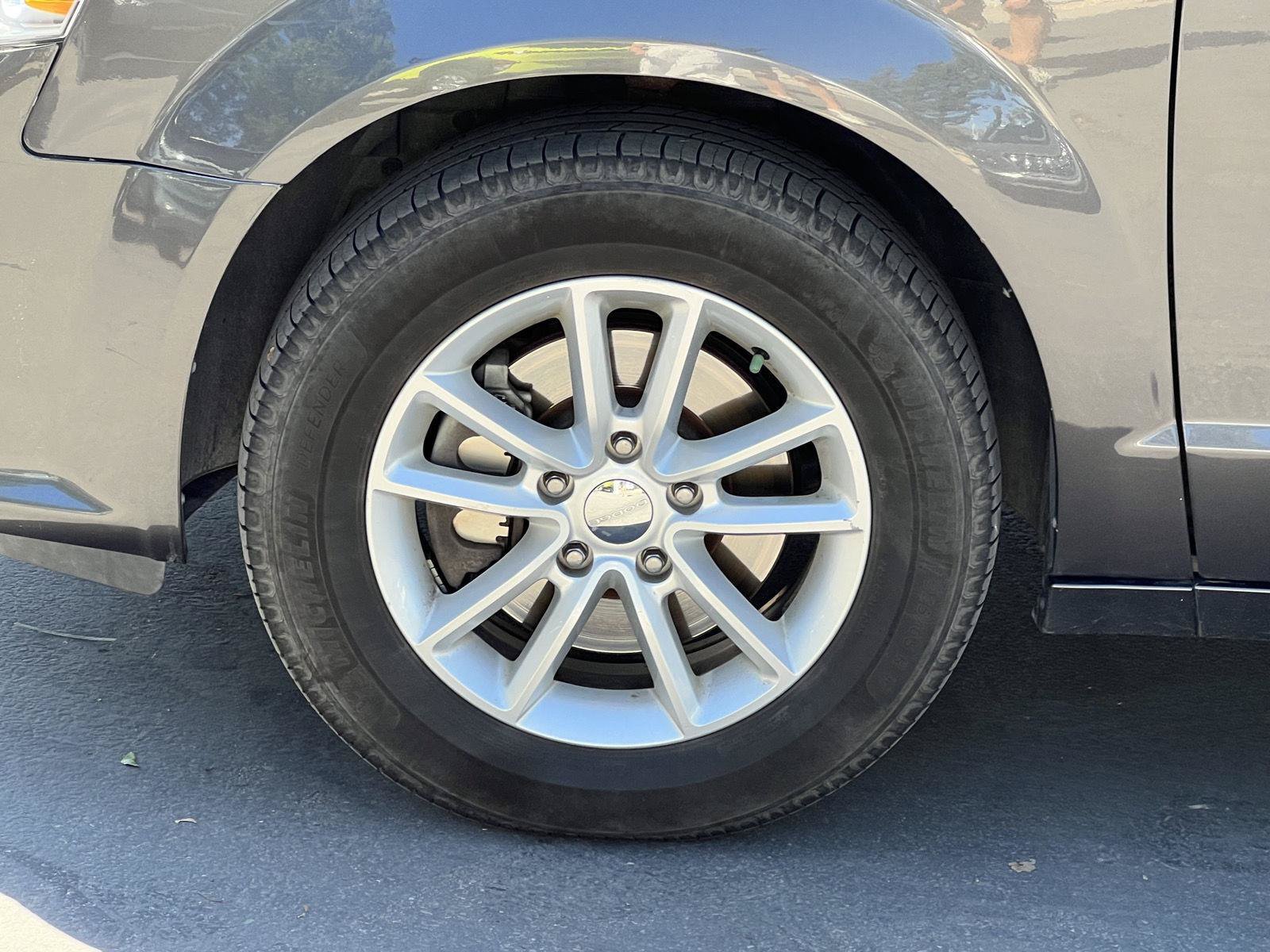 Used 2019 Dodge Grand Caravan SXT FWD image 20
