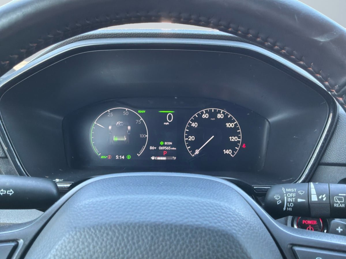 Used 2023 Honda CR-V Sport image 12