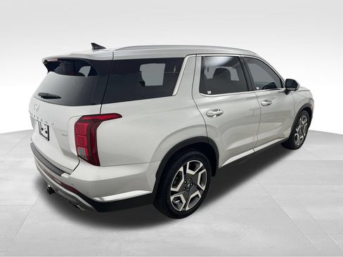 Used 2024 Hyundai Palisade Limited AWD/4WD image 5