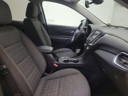 Used 2022 Chevrolet Equinox LT FWD image 21