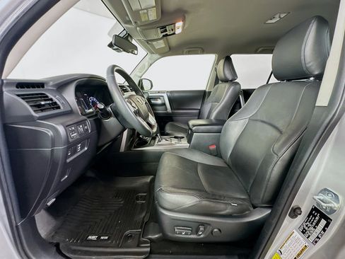 Used 2021 Toyota 4Runner SR5 AWD/4WD image 13