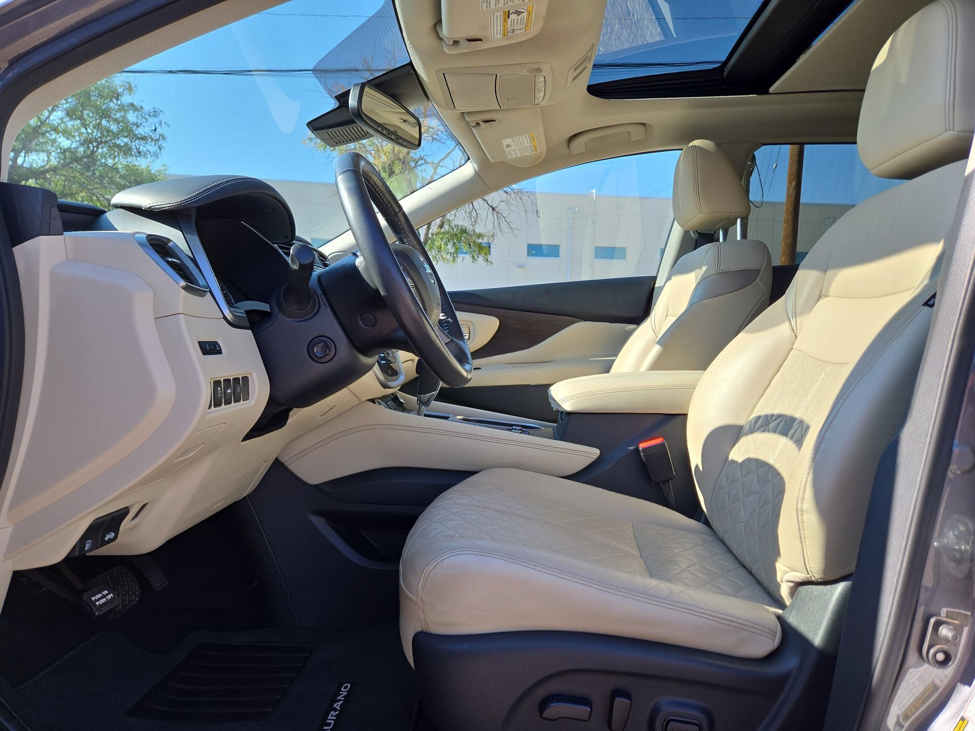 Used 2022 Nissan Murano Platinum w/ Cargo Package AWD/4WD image 16