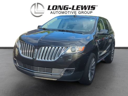 Used 2013 Lincoln MKX FWD image 1