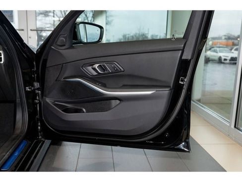 New 2026 BMW 330i xDrive Sedan w/ Convenience Package AWD/4WD image 59