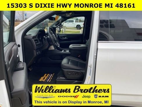 Used 2022 Chevrolet Tahoe LT w/ Luxury Package image 11