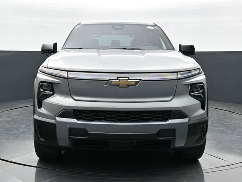 New 2026 Chevrolet Silverado EV LT AWD/4WD image 2
