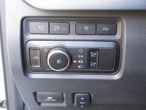 Used 2024 Ford F450 Platinum w/ Camper Package image 41