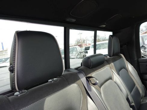 Used 2022 RAM 1500 Laramie AWD/4WD image 38