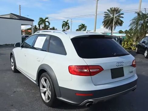 Used 2016 Audi A4 Premium image 6