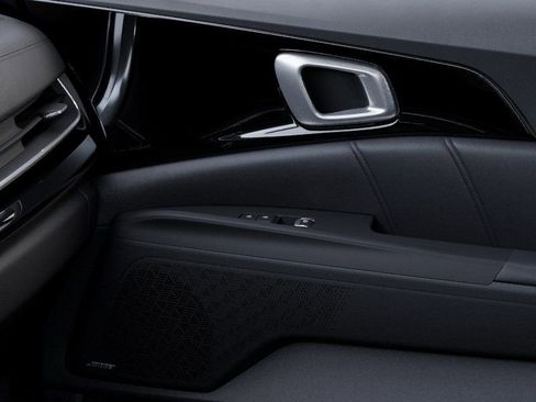New 2026 Kia Carnival SX Prestige FWD image 25