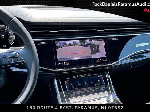Used 2023 Audi Q7 2.0T Premium w/ Convenience Package AWD/4WD image 6