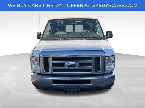 Used 2014 Ford E-250 and Econoline 250 Extended RWD image 3