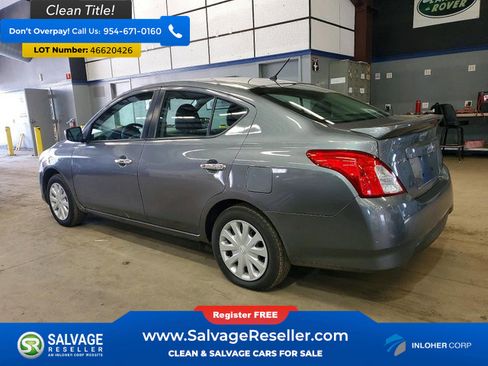 Used 2019 Nissan Versa SV FWD image 3