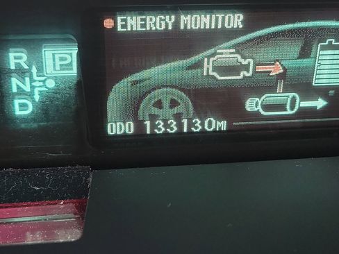 Used 2013 Toyota Prius Two image 25