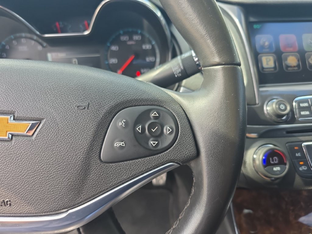 Used 2015 Chevrolet Impala LT FWD image 20